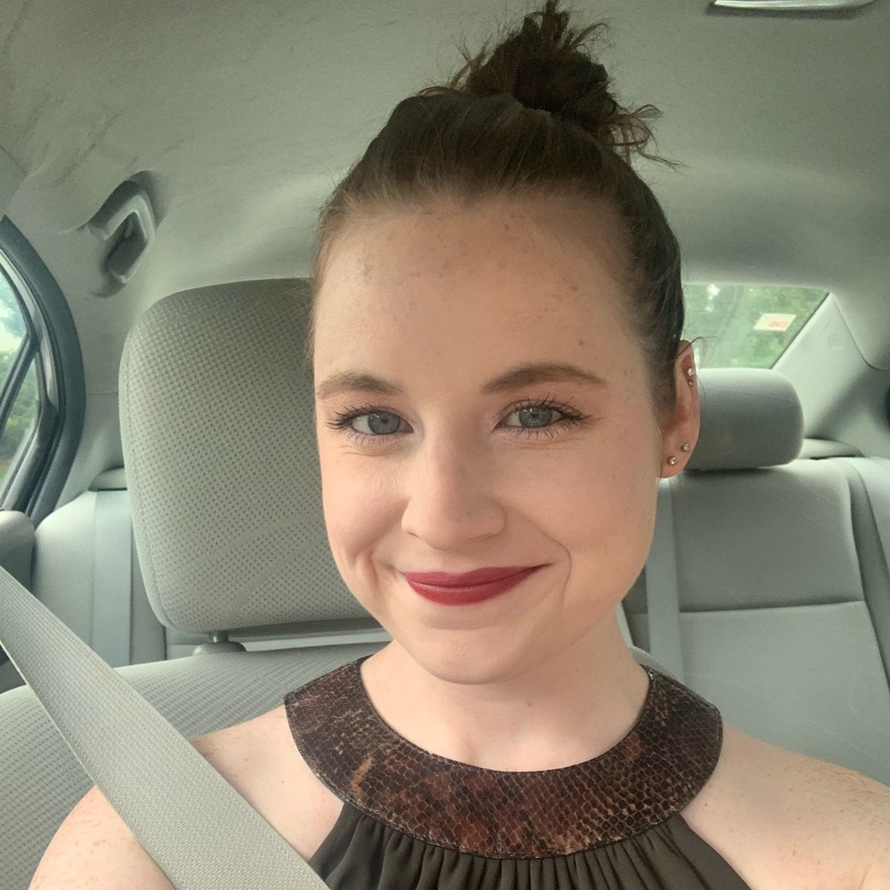 Meet your Posher, Amy